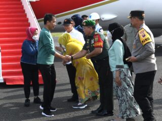 Pangdam II/Sriwijaya Bersama Forkopimda Sambut Kunjungan Kerja Presiden RI Joko Widodo ke Bengkulu