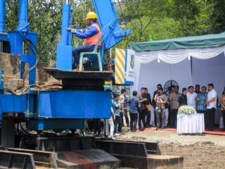 Bobby Nasution Lakukan Groundbreaking Pembangunan Kolam Retensi