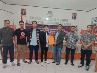 Partai Kebangkitan Nusantara (PKN) Tapanuli Utara Serahkan Berkas Perbaikan BACALEG ke KPU Kab. Tapanuli Utara