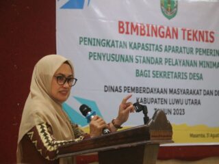 Bupati Luwu Utara Indah Putri Indriani Membuka Bimtek Peningkatan Kapasitas Aparatur Desa Standar Pelayanan Minimal