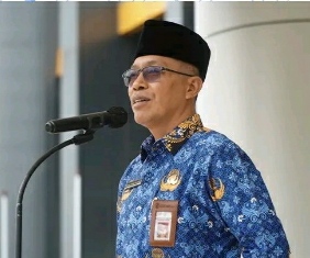 DPRD Lotim Rekomendasikan Tiga Nama Penjabat Bupati Lotim NTB. H.M.Juaeni Taofik Di Usulkan 10 Fraksi.