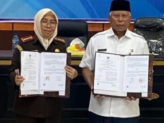 Untuk Penegakan Hukum, Pemda Lotim Teken MoU Dengan Kejaksaan Negeri Lombok Timur.