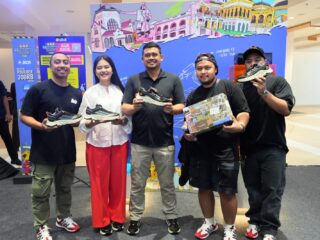 Wali Kota Medan Kolaborasikan Heritage Dengan Sepatu Sneakers