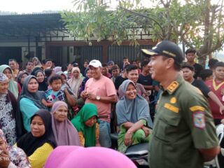 Jalan Bangko-Kerinci di Blokir Warga,Wabup Nilwan Yahya Langsung Turun Mediasi