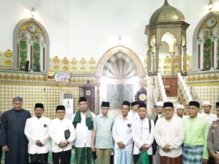 Merawat Tradisi Ratib Al Haddad Kesultanan Deli, Polda Sumut Ajak Ponpes Mengaji di Masjid Raya Al-mashun Medan
