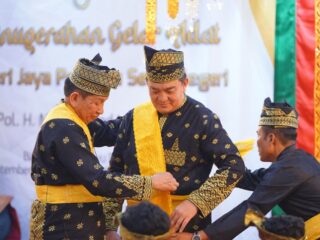 Kapolda Riau Dianugerahi Gelar Datuk Seri, Lembaga Adat Melayu Riau