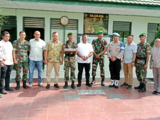 Danki Yonzipur Tuntungan Sambut Hangat Kedatangan Personil Paminal Polrestabes Medan Rayakan Hut TNI Ke 78