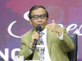 Ketum LSM Pemantau Kasus Dorong Megawati Tunjuk Mahfud MD Dampingi Capres Ganjar Pranowo