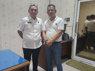Pererat Silaturahmi, Ketua Pewarta Berkunjung ke Kadisdukcapil Kota Medan
