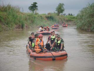 Bersama Pangdam I/BB, Bobby Nasution Kembali Susur Sungai Deli, Progres Pembersihan Kini  Capai 25 Persen