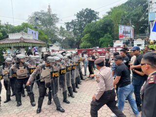 Jelang Pemilu Damai 2024, Polrestabes Medan dan Pemko Medan Latihan Dalmas Bersama