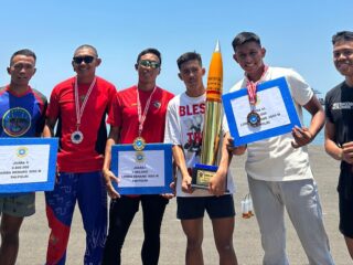 Prajurit Ajabra Muda Kembali Sumbangkan Medali Emas di Kejuaraan Lomba Renang Laut Danlantamal VI Cup 2023