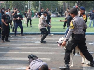 Polres Metro Tangerang Kota Melaksanakan Gladi Kotor Simulasi Pengendalian Massa dan Sispamkota dalam Rangka Operasi Kepolisian Terpusat “Mantap Brata Jaya 2024