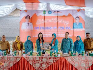 Kahiyang Ayu Sambut Kedatangan Tim Evaluasi Pelaksanaan Terbaik Kelurahan PTP2WKSS  Sumut 
