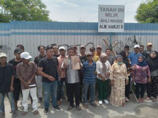 Diduga Diserobot PT NL, Ahli Waris 12 Hektar Tanah Di Jalan Gaperta Dirikan Plank Kepemilikan