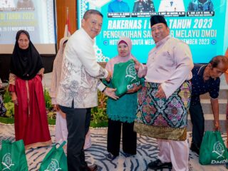 Kapolda Sumut Terima Gelar Kehormatan Tun Perak Dunia Melayu Dunia Islam