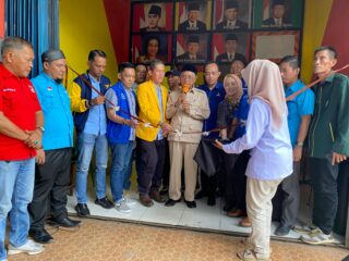 Prabowo Gibran Menang, Pak De Slamet Resmikan Posko Induk Pemenangan di Banyuasin