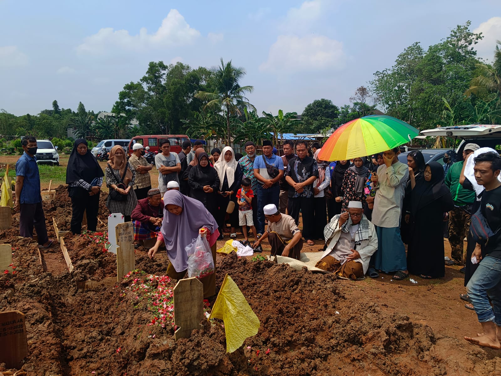 Prosesi Pemakaman Almarhum Ade Muhamad Alfiansyah. TPU Pedurenan, Mustika jaya, Kota Bekasi