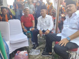 Ketua Pewarta Hadiri Pemakaman Kodrat Shah di TPU Sei Deli Medan