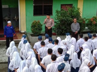 Polrestabes Medan Goes To School, Kompol Kamdani : Jauhi Narkoba Tawuran dan Geng Motor