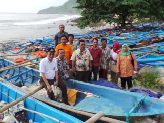 Dewan Gerindra, Darori Ikhtiarkan Pendampingan Perlindungan dan Pemberdayaan Nelayan di Kebumen