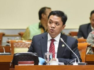 Komisi III DPR RI Bangga Polri Raih Kepuasan 87,8%, Sebut Bukti Kerja Keras Kapolri