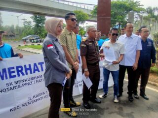 PST Aksi Damai di Kejati Sumsel Terkait Adanya Dugaan Korupsi di Kota Palembang dan Kabupaten Banyuasin 