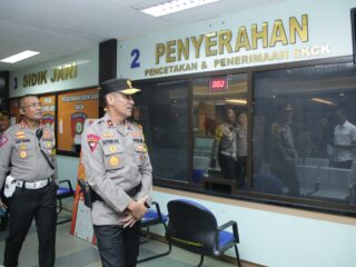 Pasca Direnovasi Wakapolda Metro Jaya Lakukan Pengecekan Ruang SPKT Polda Metro Jaya