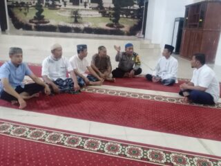 Polsek Dolok Merawan Silaturahmi dan Subuh Keliling di Masjid Nurul Huda