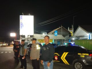 Antisipasi Gangguan Kamtibmas Koramil 421-03/Pnh bersama Polsek Penengahan Patroli Gabungan
