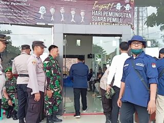 Pastikan Rapat Pleno Pemilu 2024 Tingkat Kecamatan Palas Aman Lancar TNI Polri Standby