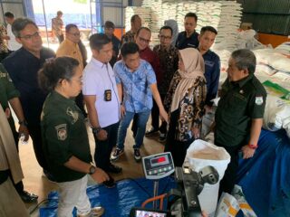 Satgas Pangan Polda Sulbar bersama TPID Provinsi Sulbar Kembali Pantau Stok Pangan di Pasar