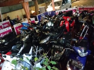 Polsek Majalaya Polresta Bandung Tertibkan Balapan Liar, 22 Motor Diamankan
