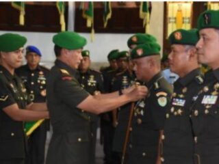 Pangdam III/Siliwangi Mayjen TNI Mohammad Fadjar, MPICT. Memimpin Acara Tradisi Dan Serah Terima Jabatan