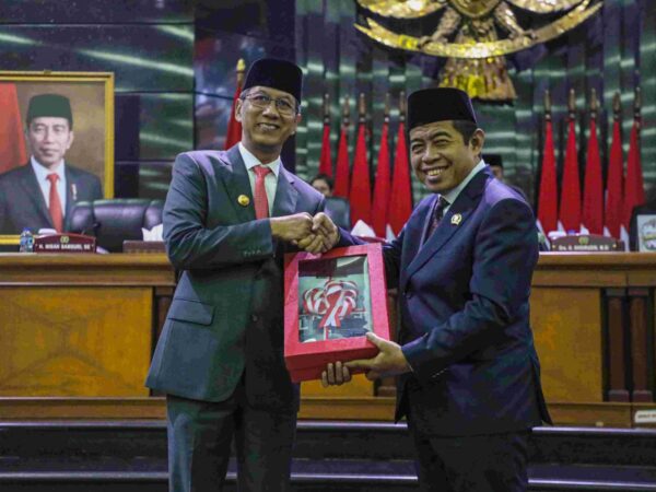 Gubernur Heru Sebut IPM Jakarta Tertinggi Di Indonesia Serta Membaiknya Indikator Ekonomi Sosial Pada LKPJ 2023