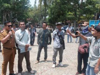 Terima Perwakilan Pendemo Anggota DPRD Lampung Selatan di Minta bisa Mengawal Tuntutan Masyarakat
