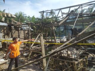 Satu Unit Rumah Semi Permanen di Teluk Mengkudu Terbakar, Penyebab Masih Dilidik