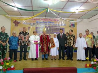 Bupati Nisut Dan PJ. Gubsu Beserta Rombongan Hadiri Acara Pentabhisan Pastor Keuskupan Sibolga