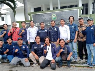 Foto : Para pengurus serikat pekerja PT. Kohwa Precision Indonesia