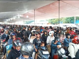 H+1 ASDP Cabang Bakauheni Catat 110 Ribu Pemudik dan 24.626 Kendaraan Tinggalkan Sumatera