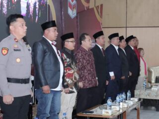 507 Orang PPS Dilantik,Pj.Bupati Dairi : Netralitas Penyelenggara Pemilu Harus Ditegakkan Untuk Mengawal Demokrasi