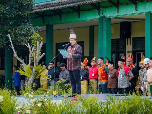 Peringatan Hardiknas, Tenaga Pendidik dan Peserta Didik Menilai Bobby Nasution Menaruh Perhatian Penuh Bagi Pendidikan di Medan