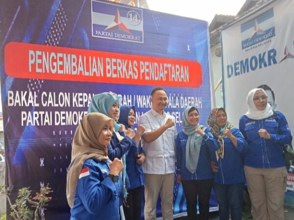 Wakil Bupati Lampung Selatan  Mengembalikan Berkas Formulir Pendaftaran Balon Bupati 2024 ke Tiga Partai Politik