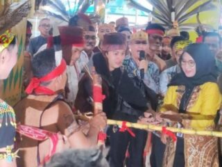 Pemprov Kalsel Mengapresiasi Pagelaran Seni Budaya Dayak Borneo Ke-5
