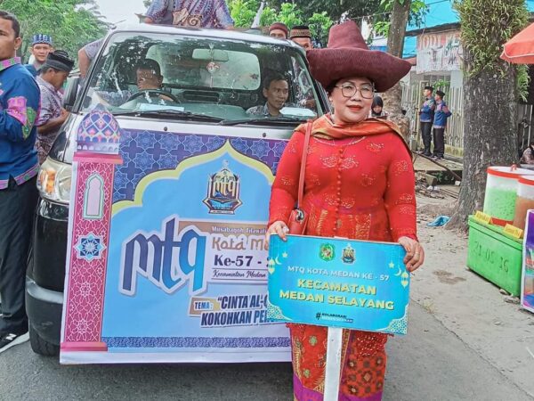 Pawai Ta'aruf MTQ ke-57 Kota Medan Berjalan Meriah, Mengetengahkan Busana Adat