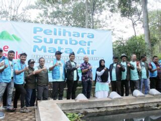 Bupati Bandung Resmikan Kolam dan Sumur Resapan PT. Tirta Fresindo Jaya di Taman Kehati Desa Nagrog Cicalengka