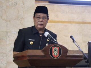 Gubernur Kalsel Sampaikan Penjelasan Empat Raperda Kepada DPRD Provinsi Kalsel Dalam Rapat Paripurna